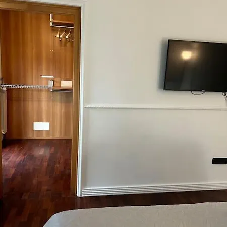 Anna Apartment, Private Parking Lägenhet Lucca